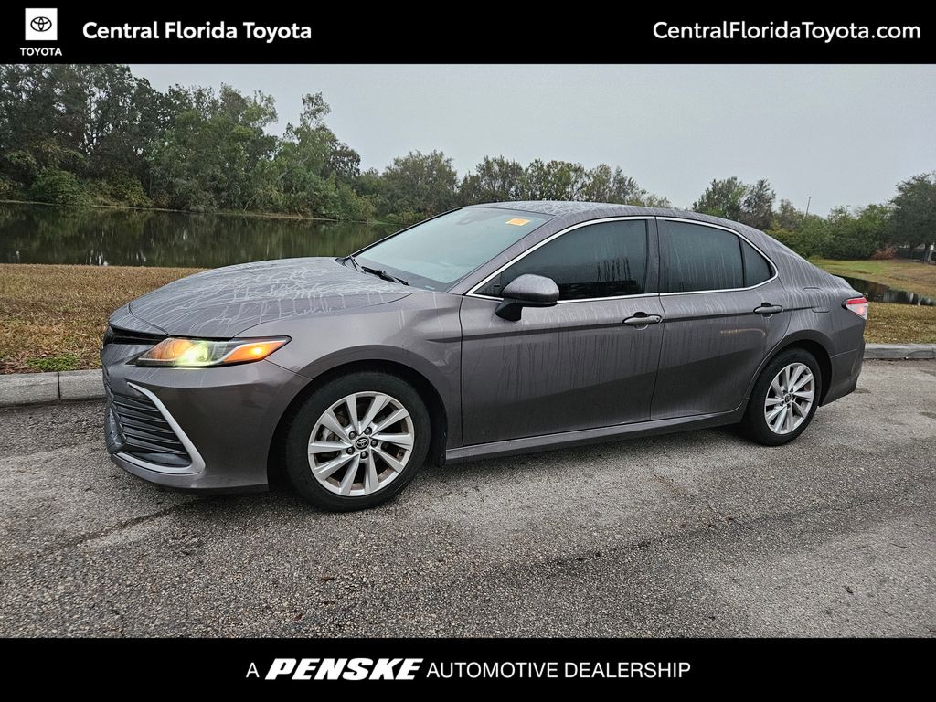 2021 Toyota Camry LE -
                Orlando, FL