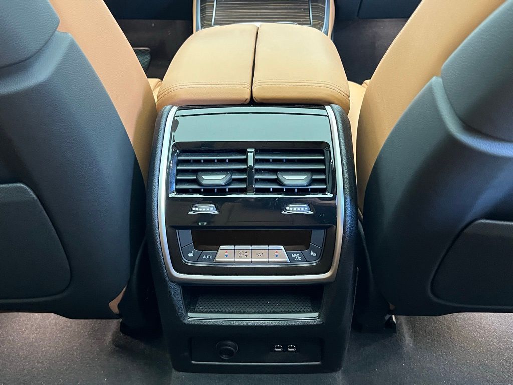 Thumbnail: 2025 BMW X5 - 9