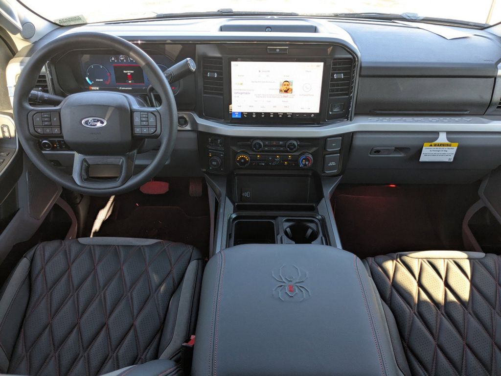 2026 Ford F-250 Super Duty Black Widow