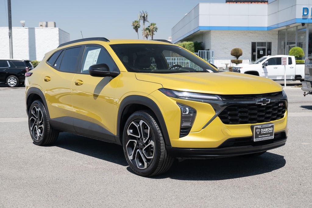 2024 Chevrolet Trax RS with 2RS FWD