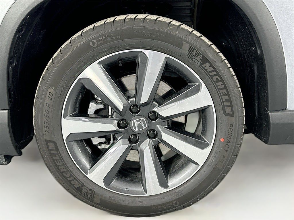 Used Car 2025 Honda Pilot  Touring For Sale Under $50,000 In Austin, Texas