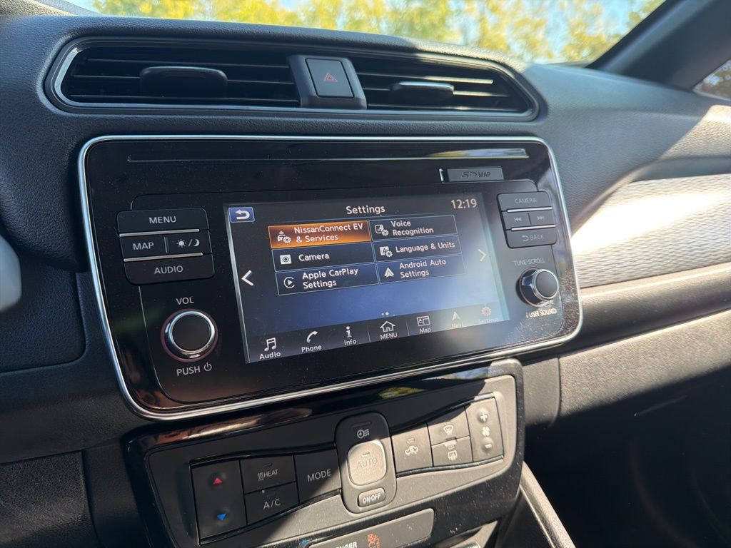 Thumbnail: 2018 Nissan Leaf - 31