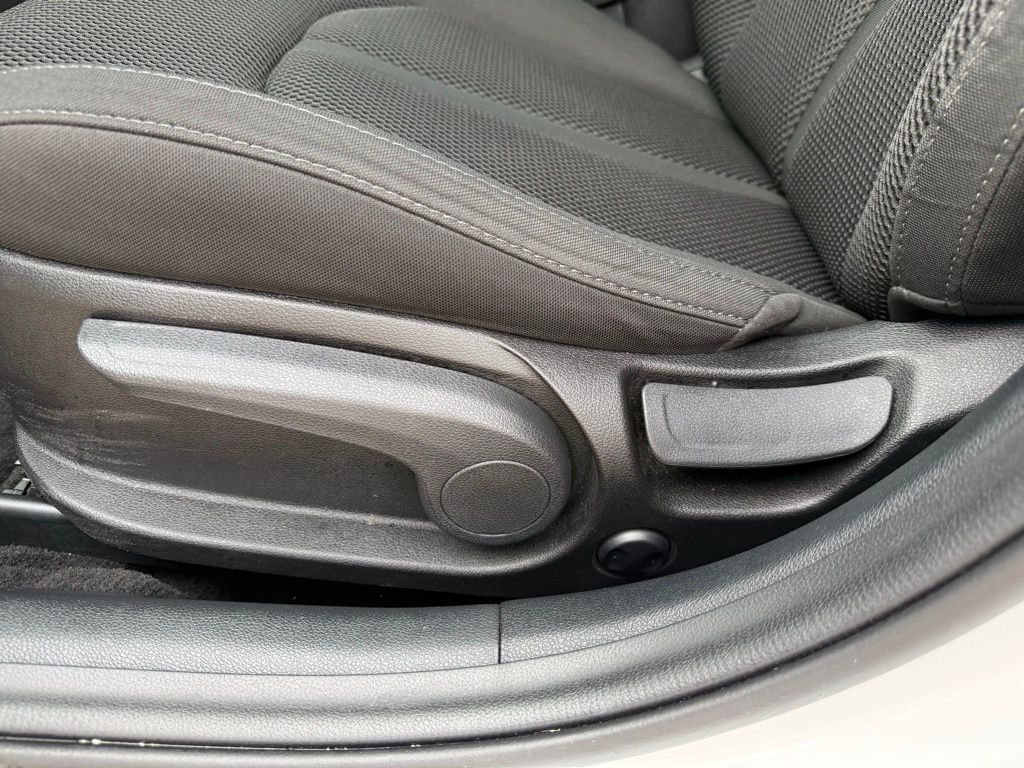 Thumbnail: 2020 Kia Optima - 14