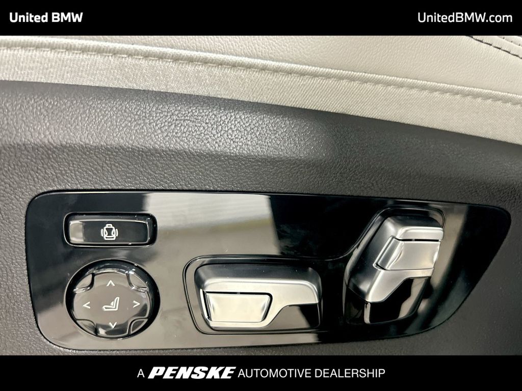 2026 BMW X5 xDrive50e 12