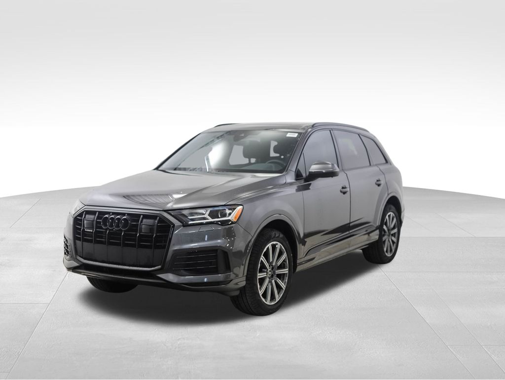 2023 Audi Q7 Premium Plus -
                Bloomington, MN