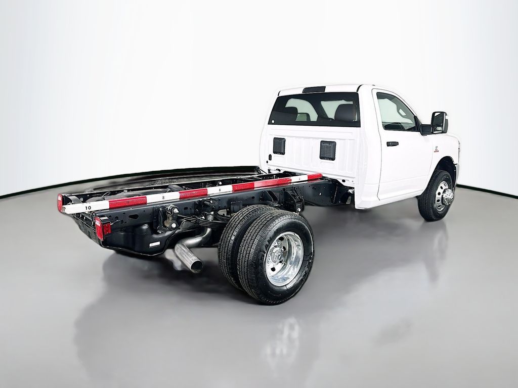New 2026 White Ram Tradesman 60CA Dually image 7