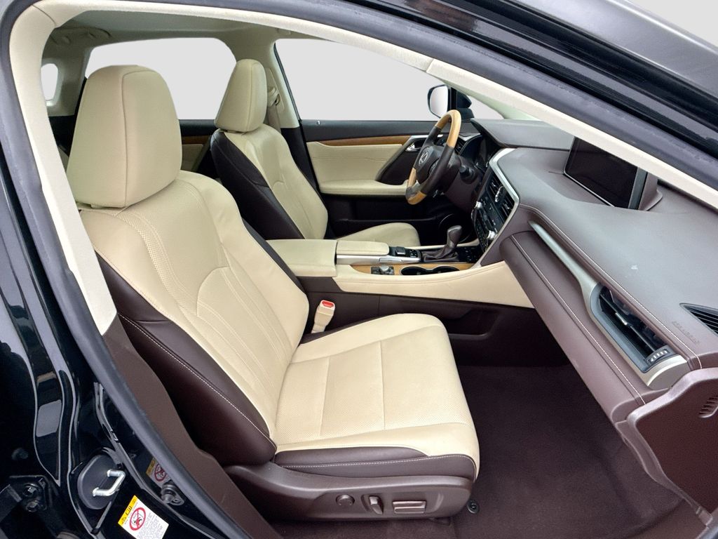 Thumbnail: 2017 Lexus RX - 21