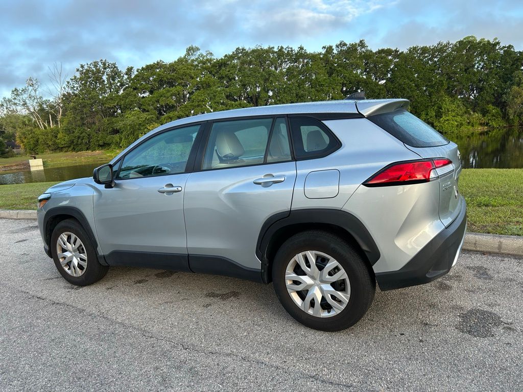 Thumbnail: 2023 Toyota Corolla Cross - 4