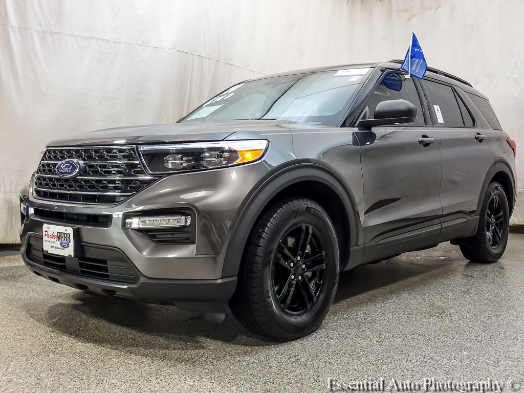 View vehicle photo 2