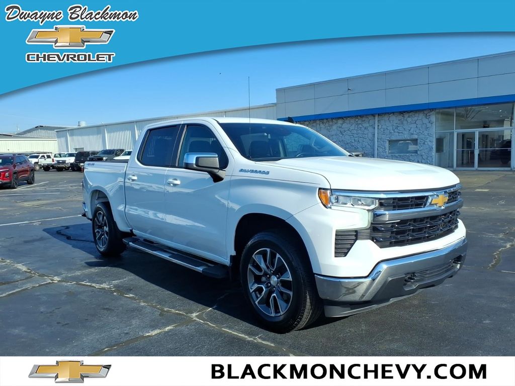  2024 Chevrolet Silverado 1500 LT Crew Cab 4WD   