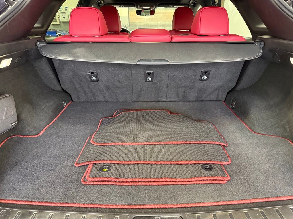 Thumbnail: 2022 Lexus RX - 27