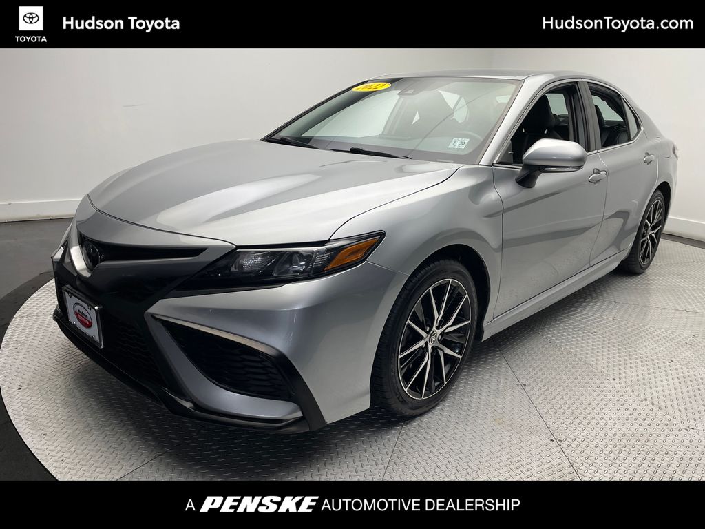 2022 Toyota Camry SE -
                Jersey City, NJ