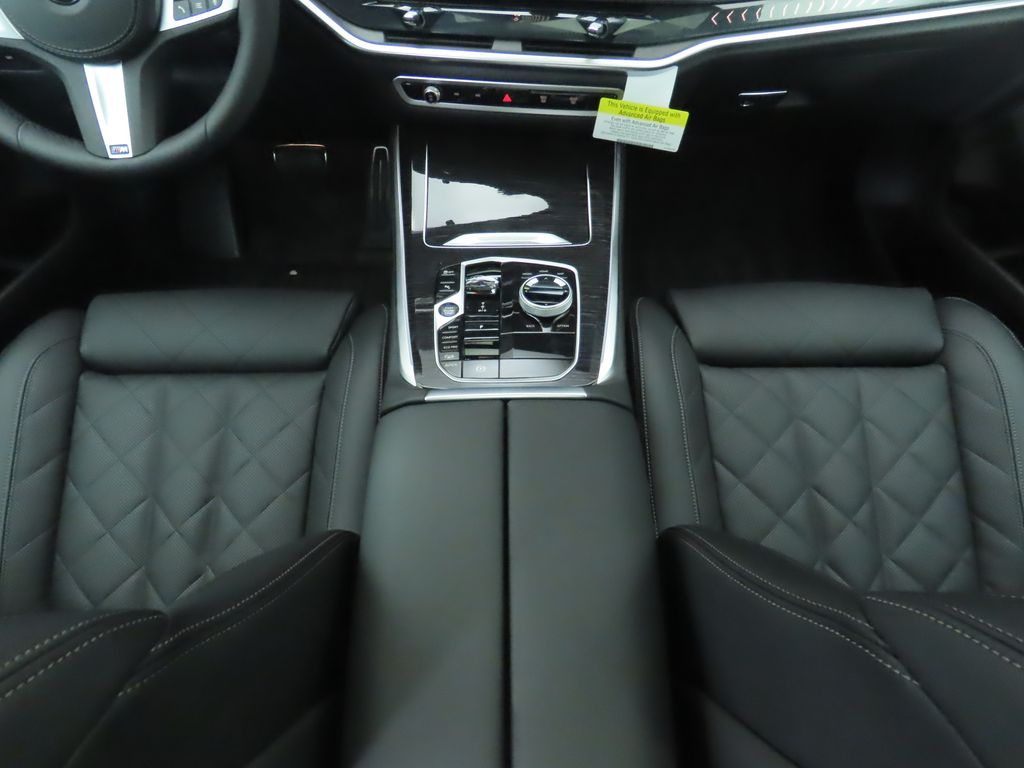 Thumbnail: 2026 BMW X5 - 17