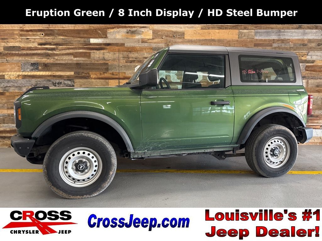 Eruption Green Metallic 2022 Ford Bronco 2-Door 4WD SUV / Crossover Four-Wheel Drive 7-Speed Manual
