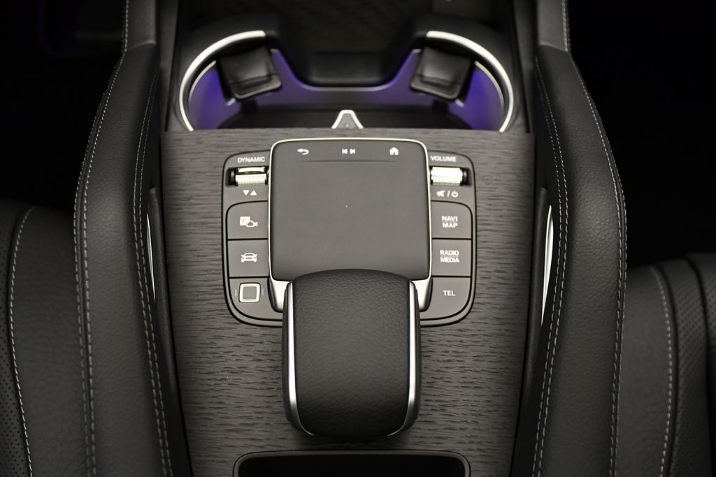 Thumbnail: 2026 Mercedes-Benz GLE - 31