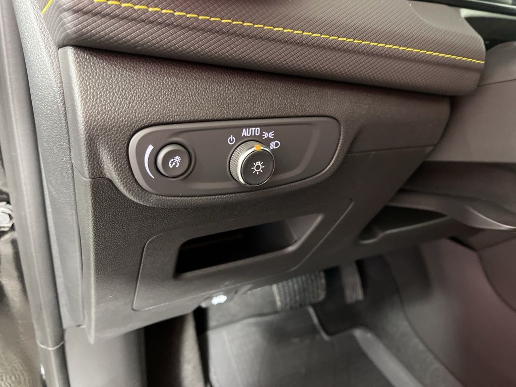 Thumbnail: 2026 Chevrolet TrailBlazer - 27