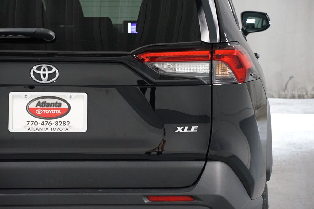 Thumbnail: 2025 Toyota RAV4 - 10