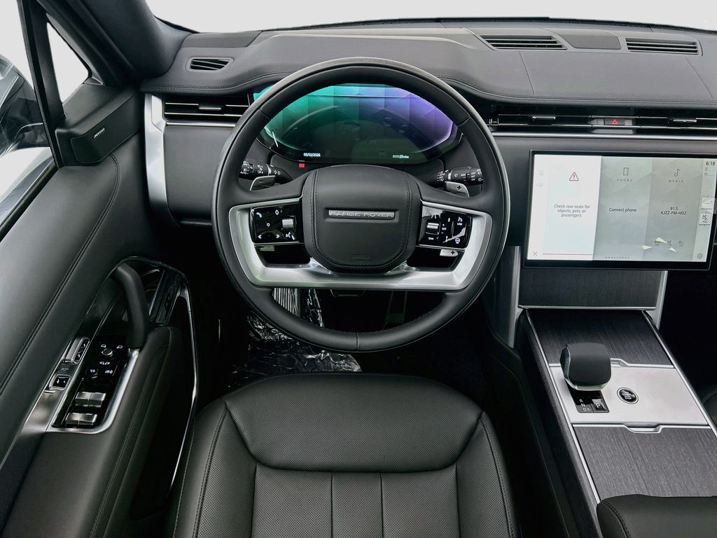Thumbnail: 2026 Land Rover Range Rover - 10