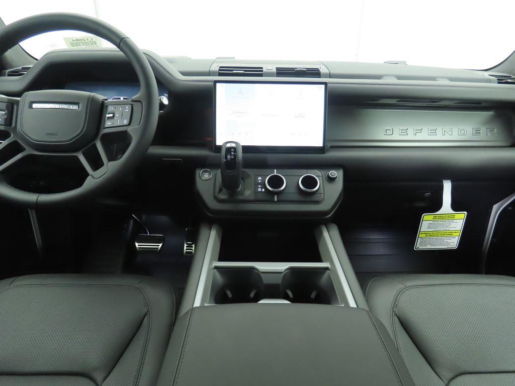 Thumbnail: 2025 Land Rover Defender - 13