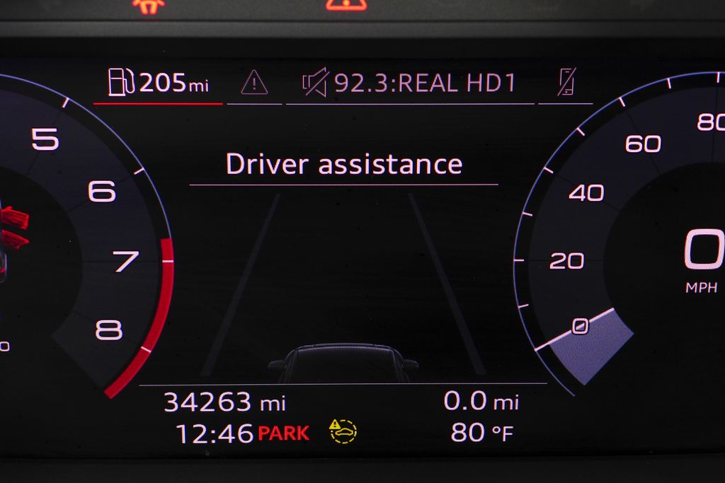 Thumbnail: 2022 Audi Q3 - 32