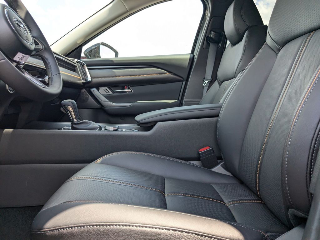 2025 Mazda CX-50 2.5 S Premium Plus