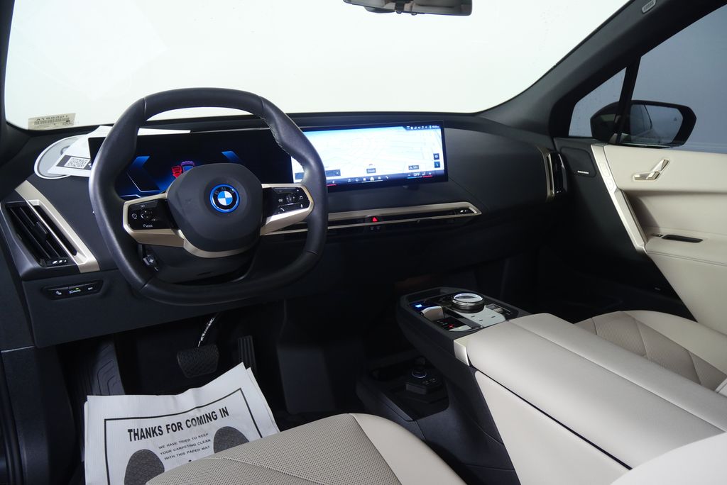 Thumbnail: 2025 BMW iX - 20