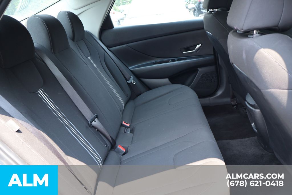 Used 2024 Gray Hyundai SEL image 20