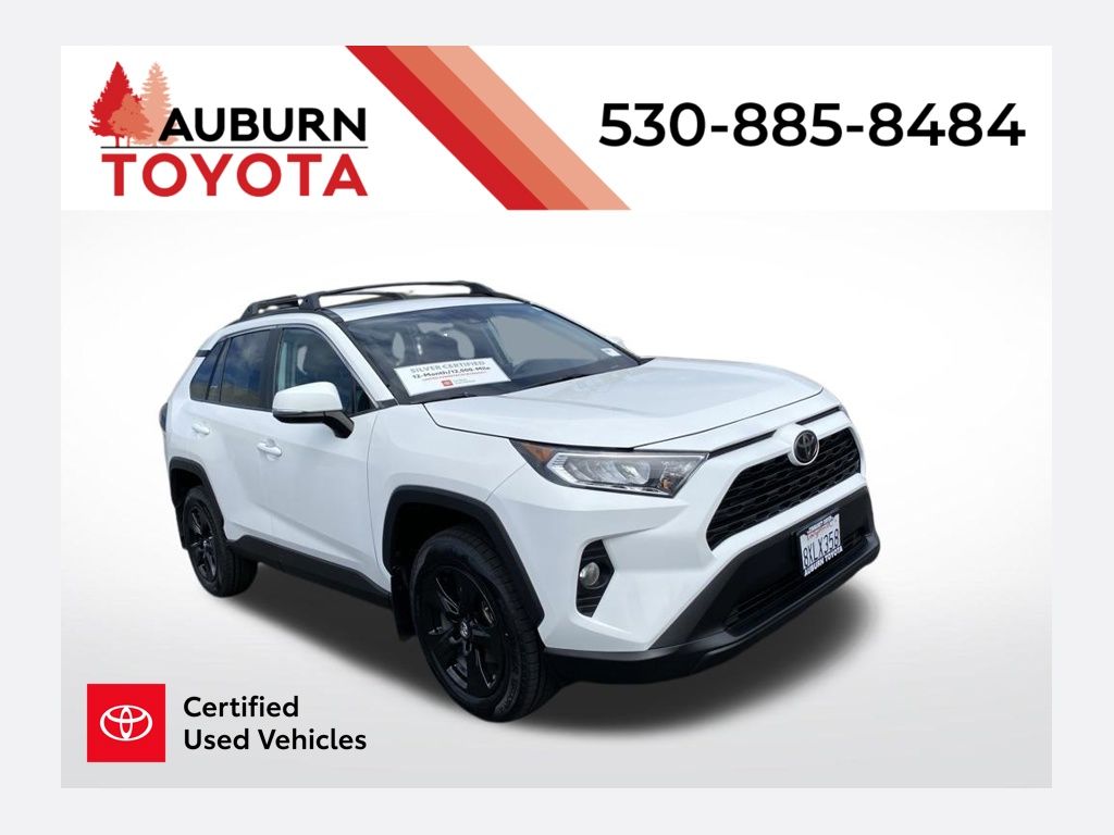  2019 Toyota RAV4 XLE FWD   