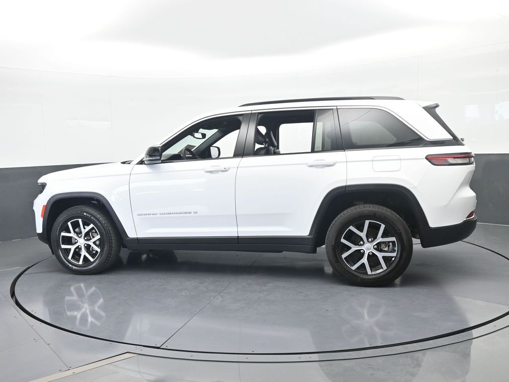 Used 2024 Bright White Clearcoat Jeep Limited image 3