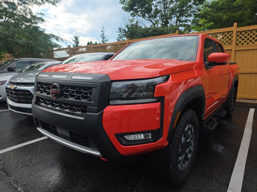 Afterburn Orange 2026 Nissan Frontier PRO-4X Crew Cab 4WD Pickup Truck Four-Wheel Drive 9-Speed Automatic Overdrive