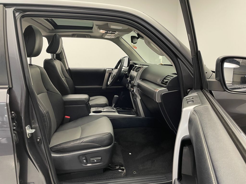 2022 Toyota 4Runner SR5 17