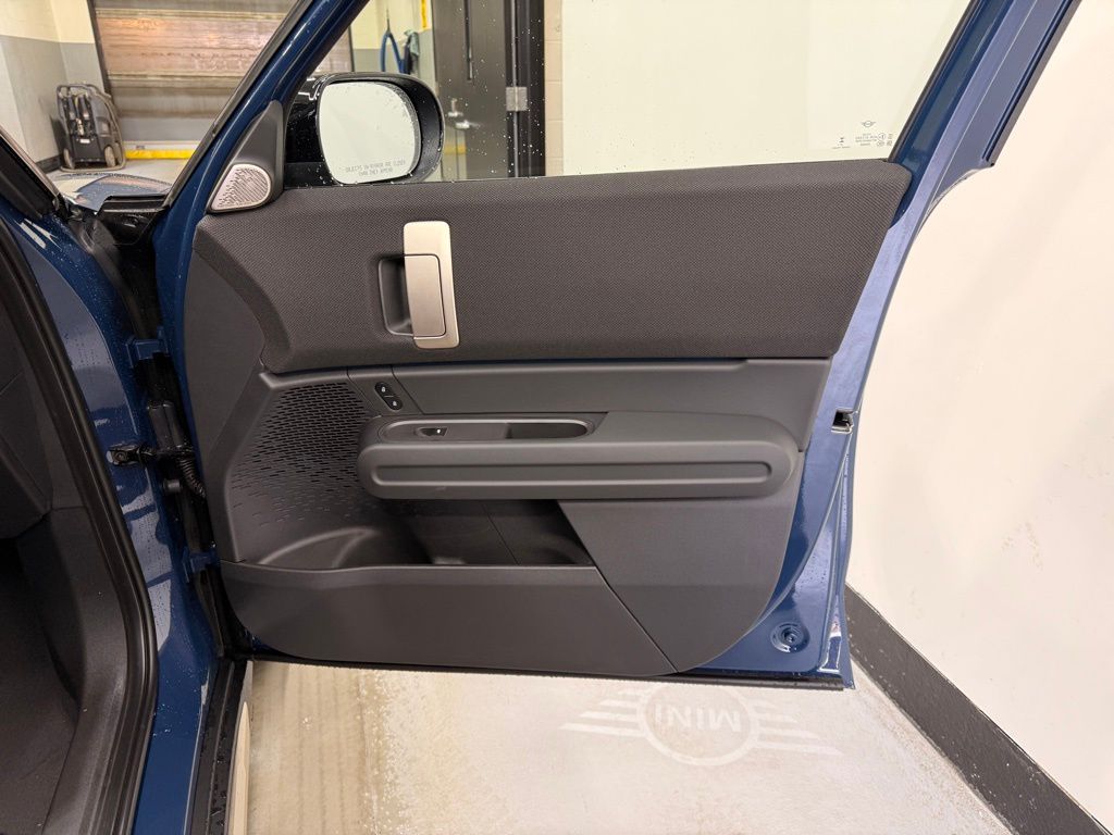 Thumbnail: 2026 MINI Cooper Countryman - 27