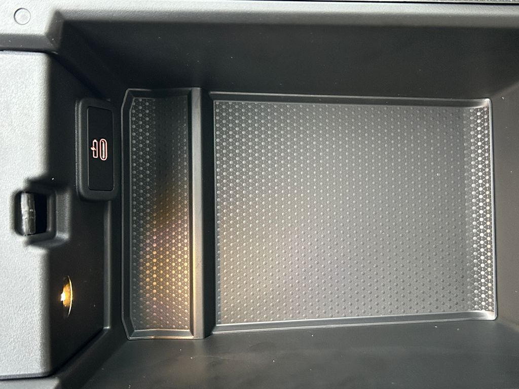 Thumbnail: 2026 BMW 3 Series - 29