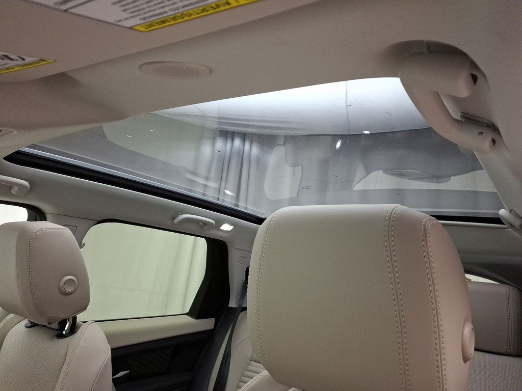 Thumbnail: 2025 Land Rover Discovery Sport - 9