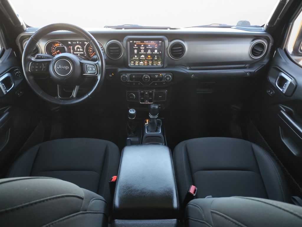 Used Car 2021 Jeep Gladiator  Willys For Sale Under $30,000 In Austin, Texas