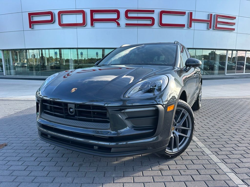 Thumbnail: 2026 Porsche Macan - 1