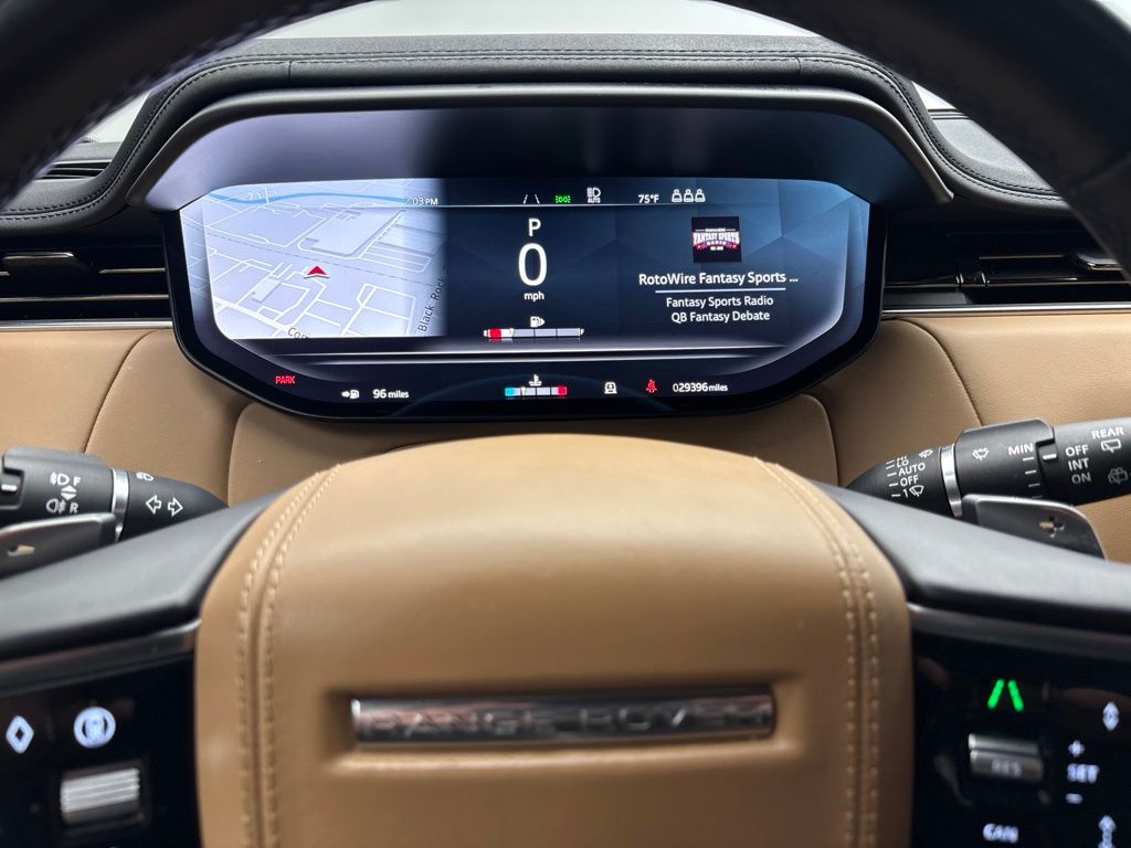 Thumbnail: 2025 Land Rover Range Rover Sport - 31