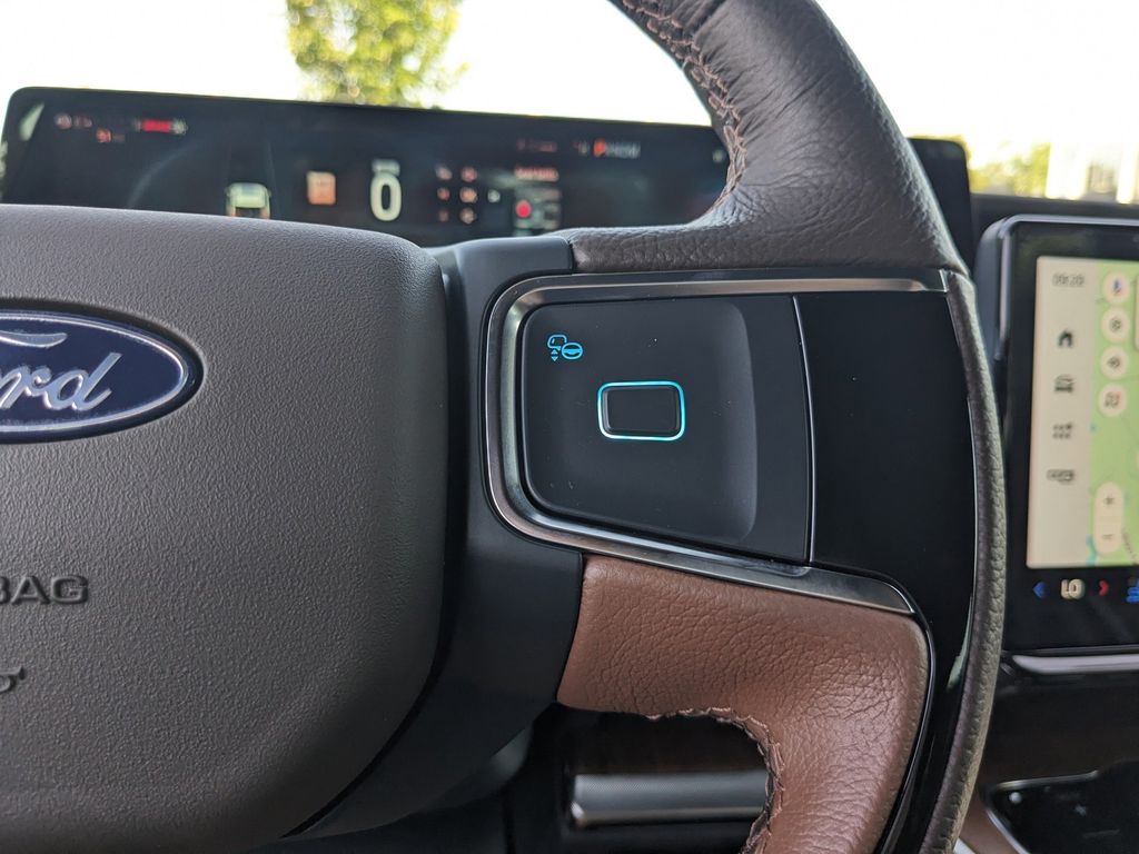 2025 Ford Expedition MAX King Ranch