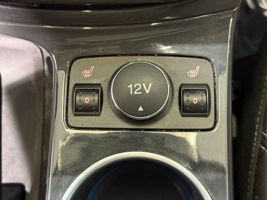 Thumbnail: 2015 Ford Escape - 30