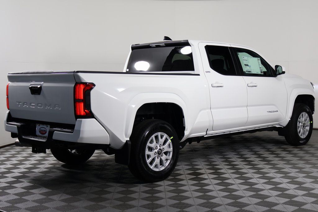 Thumbnail: 2025 Toyota Tacoma - 2