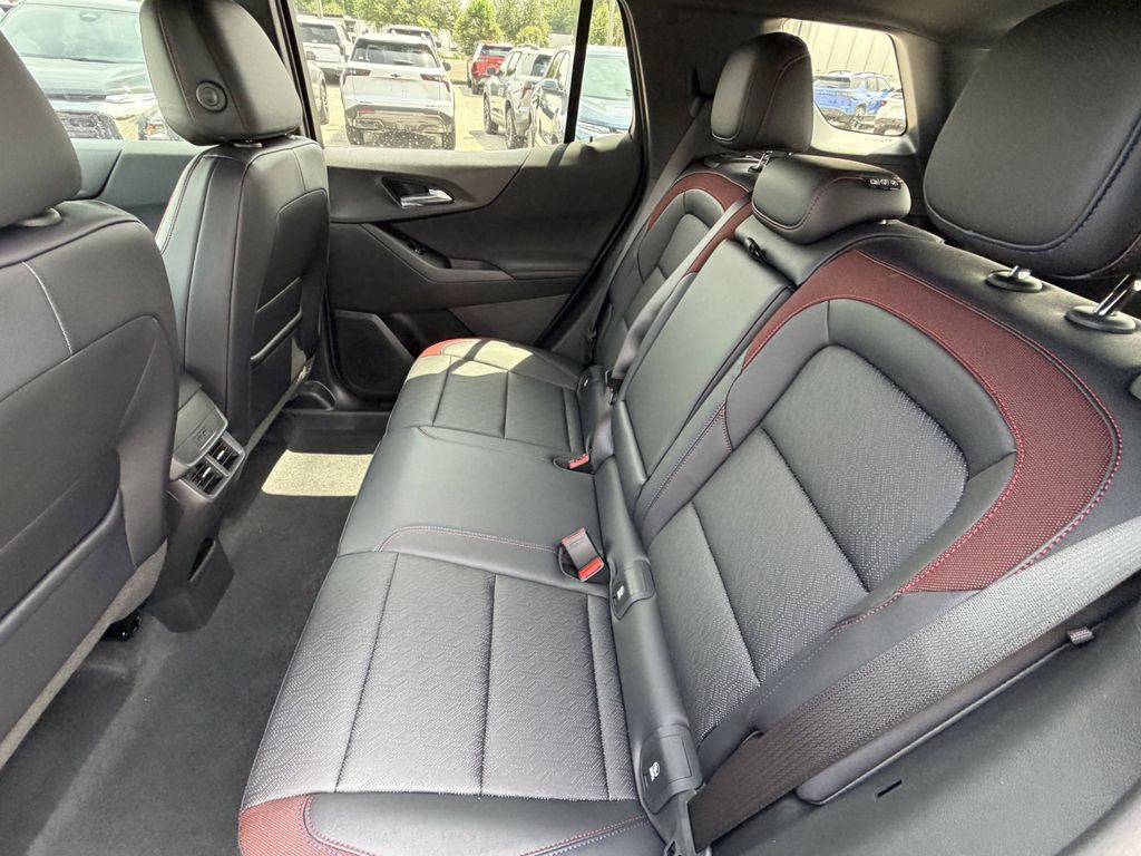 new 2026 Chevrolet Equinox car, priced at $31,795