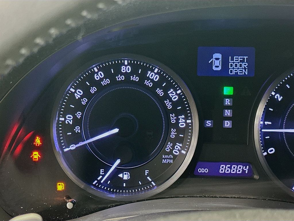 Thumbnail: 2013 Lexus IS - 12