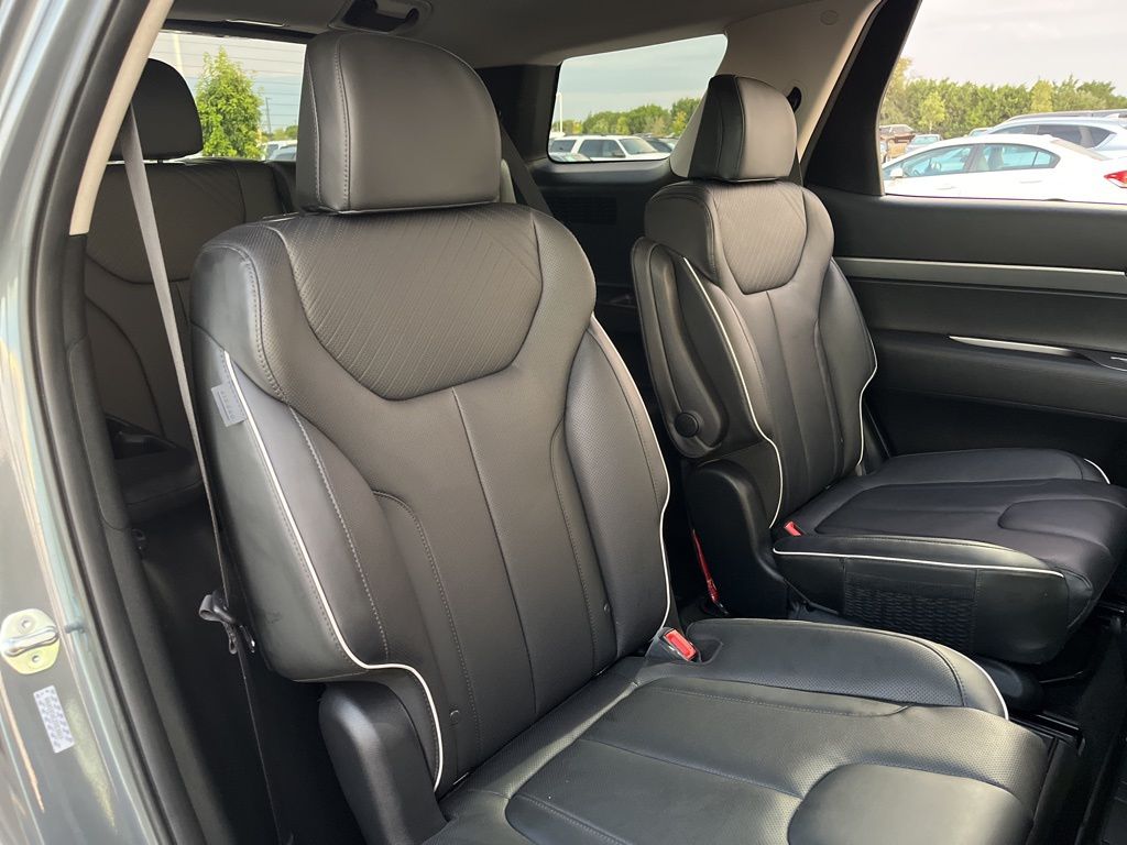 Thumbnail: 2023 Hyundai Palisade - 28