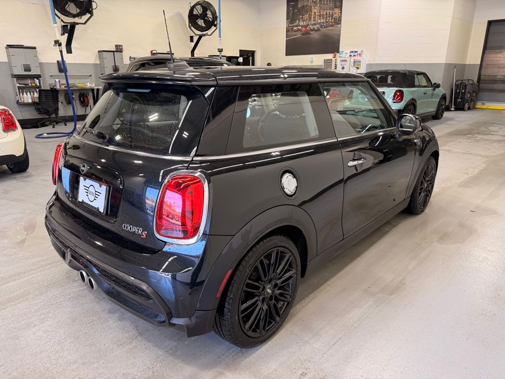Thumbnail: 2023 MINI Cooper - 6