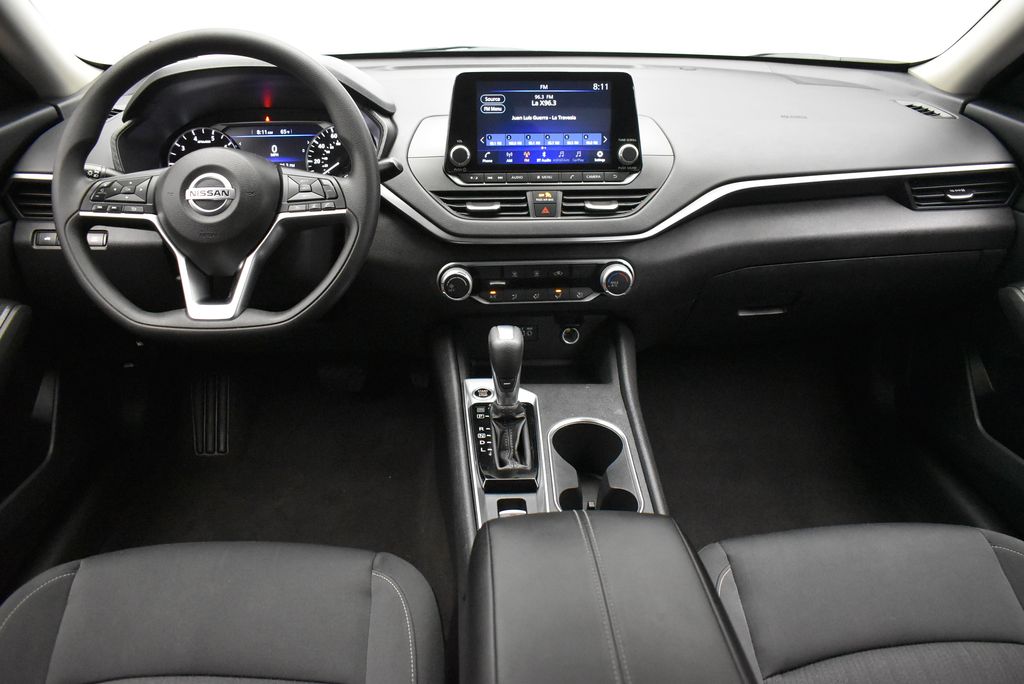 2022 Nissan Altima SV 30