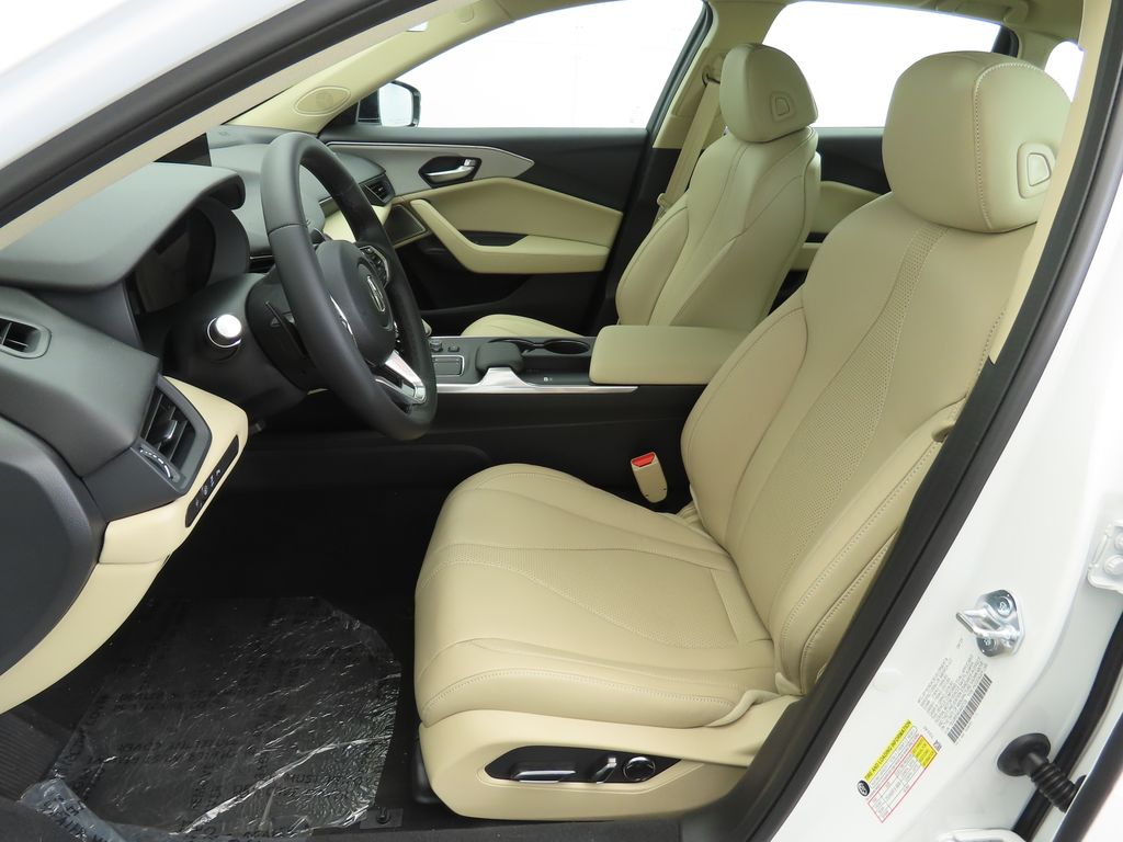 Thumbnail: 2025 Acura TLX - 19