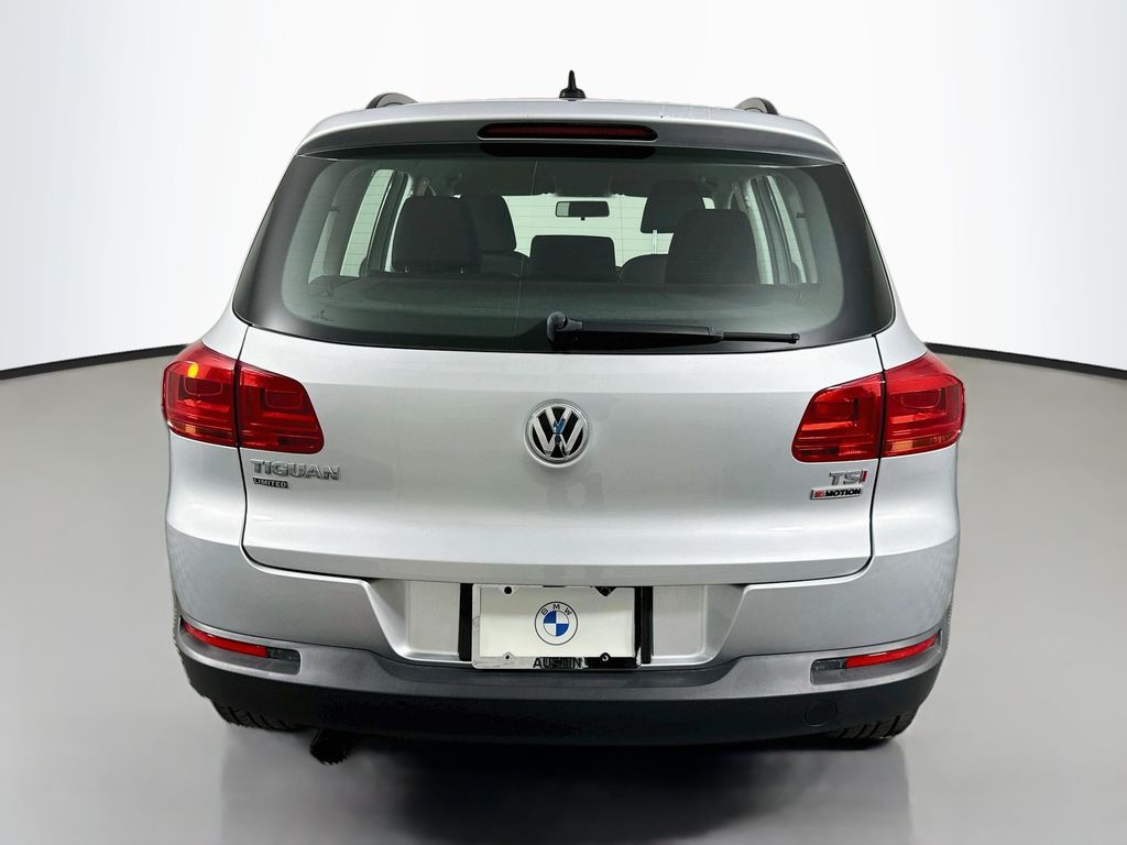 Thumbnail: 2017 Volkswagen Tiguan - 6