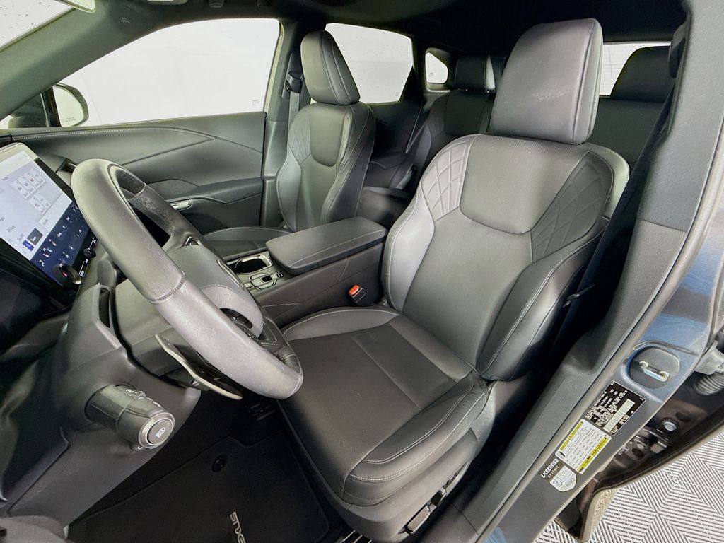 Thumbnail: 2025 Lexus RX - 21