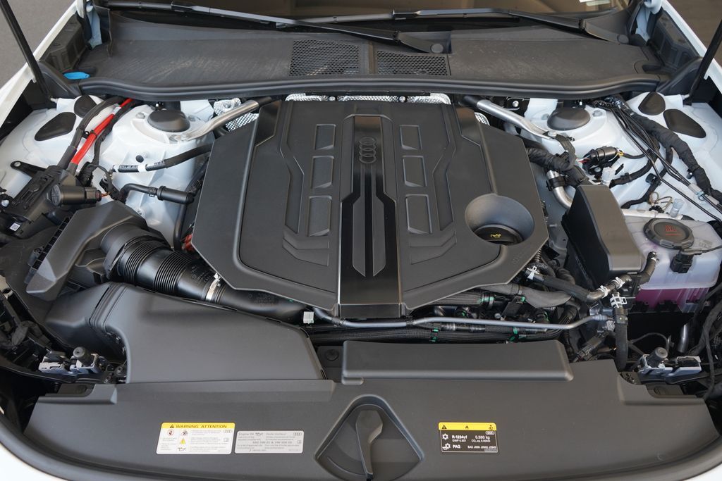 Thumbnail: 2026 Audi A6 - 12