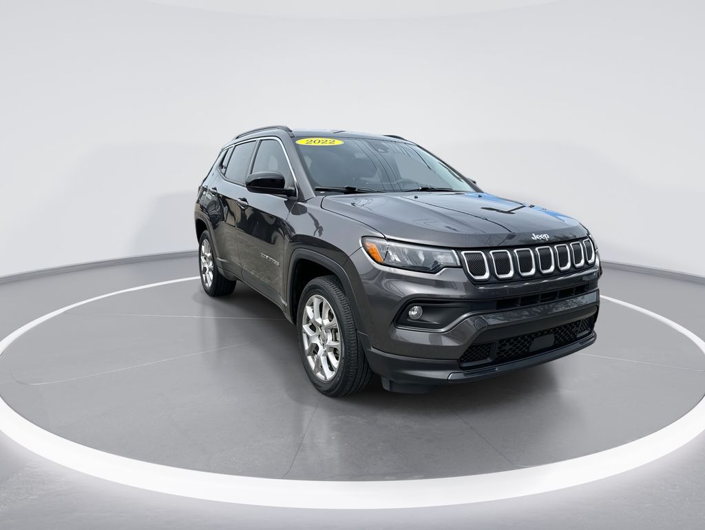 2022 Jeep Compass Latitude Lux - 1